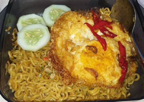 Resep Indomie Goreng Spesial oleh Sari Minarti - Cookpad