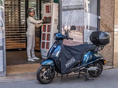 Zeway Lanza En España Su Servicio De Alquiler De Motos Eléctricas