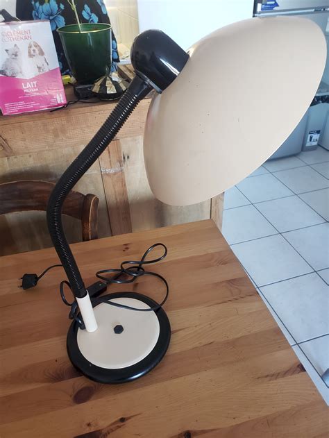 Lampe de bureau Aluminor année 70 Vintage Beige Noir Métal Vendu