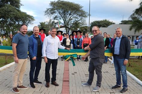 Nova Erechim Revitalização da Praça da Bandeira é oficialmente inaugurada