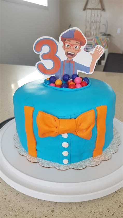 Blippi birthday cake