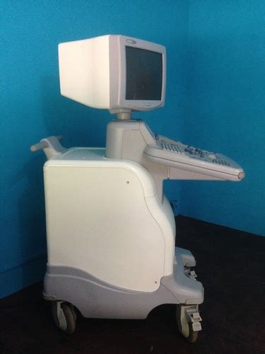 Easy To Operate Refurbished Ge Logiq 3 Ultrasound Machine At Best Price