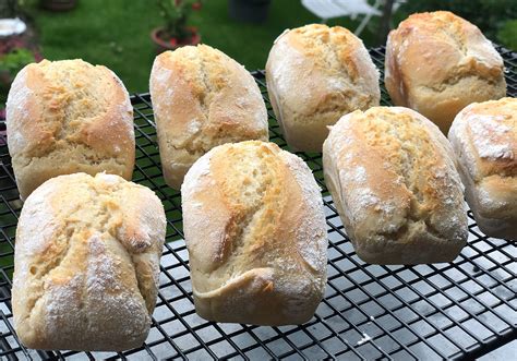 Schnelle Buttermilchbrötchen für Kurzentschlossene Kochen Backen in