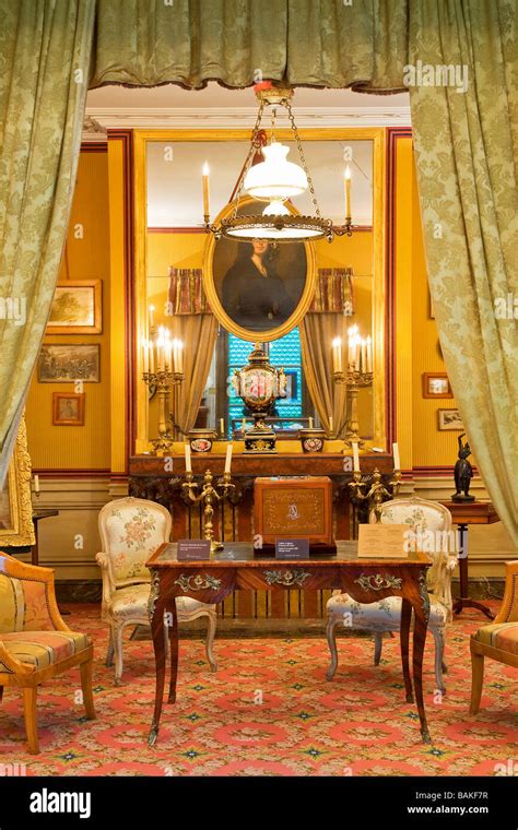 france paris scheffer renan mansion house le musee de la vie