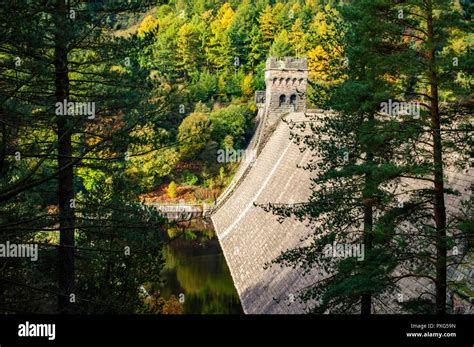 Derwent Dam in Derwent Valley in the Peak District, UK Stock Photo - Alamy