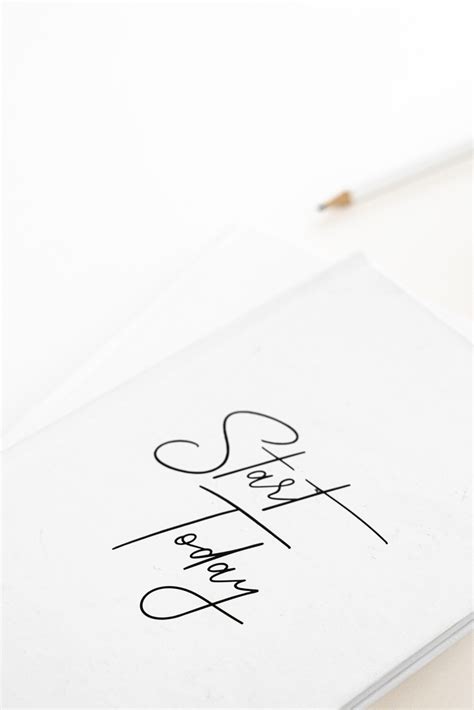 10 Tips That Lead Small Shopify Stores to Success - Sarah Titus