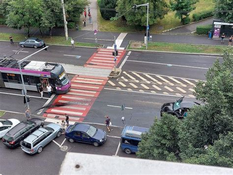 Accident Pe Strada Prim Verii Din Cluj Napoca N Apropiere De Sta Ia