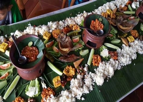 5 Resep Nasi Liwet Khas Jawa Untuk Acara Selamatan