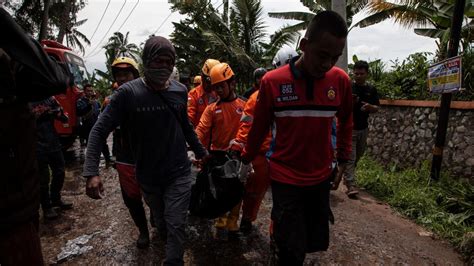 Aumentan A 268 Los Muertos Por El Terremoto En La Provincia Más Poblada De Indonesia