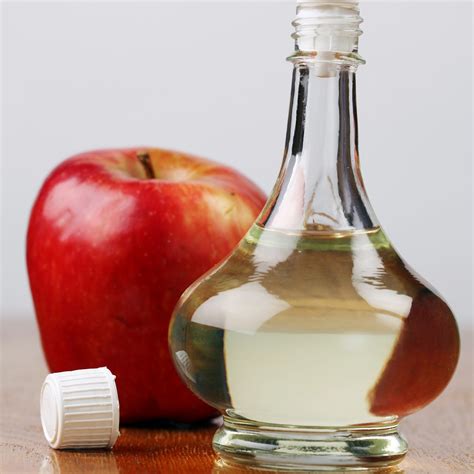 Pure Health Centre : Vinegar: A Natural Cleaning Agent