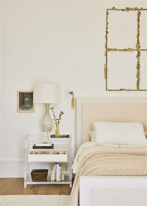 Transform Your Room with These Creative White Bedding Ideas - Click Here for Inspiration ...