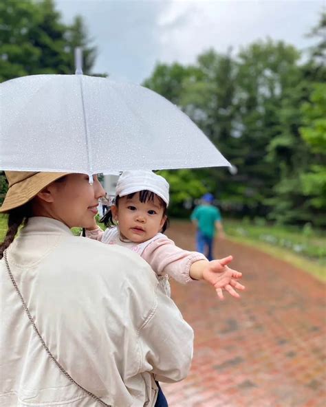 近江谷杏菜さんのインスタグラム写真 近江谷杏菜instagram 「リリートレイン Yurigahara Park 🚃 いつかの休日 あいにくのお天気だったけれども 散歩が大好きな