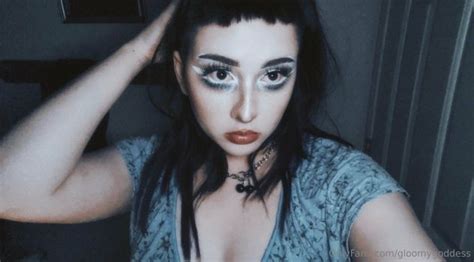 Gloomgoddesss Gloomygoddess Nude OnlyFans The Fappening Plus