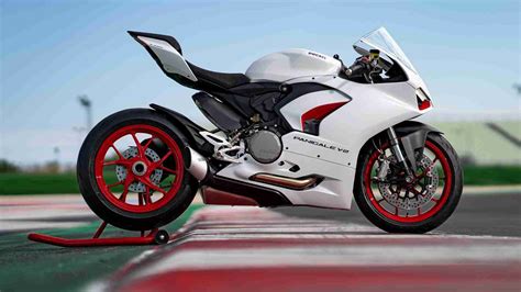 cobertura Economía Conversacional ducati panigale v4 blanca combinar ...