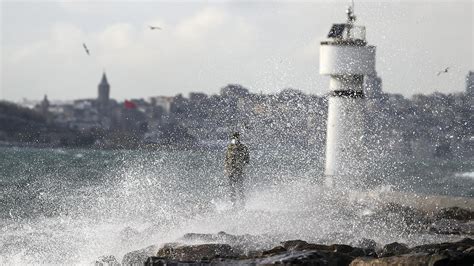 Meteoroloji den 20 kente sarı ve turuncu uyarı Son Dakika Haberleri