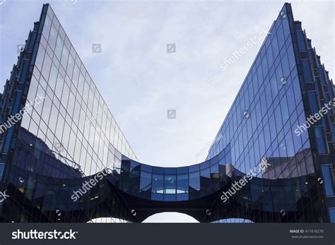 London April 20 2016 Headquarters Pricewaterhousecoopers Stock Photo ...