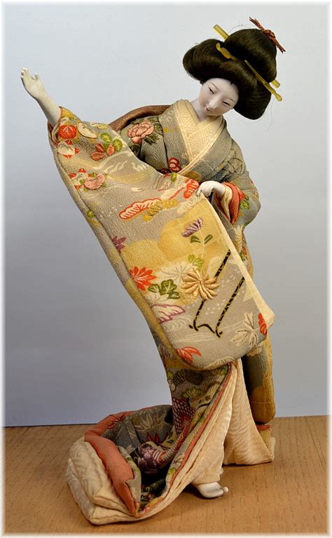 Japanese Antique Kyoto Doll 1950 S Japanese Traditional Dolls Collection The Japonic Online