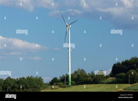 Eine einzige Windkraftanlage in Niederösterreich Europa Thema