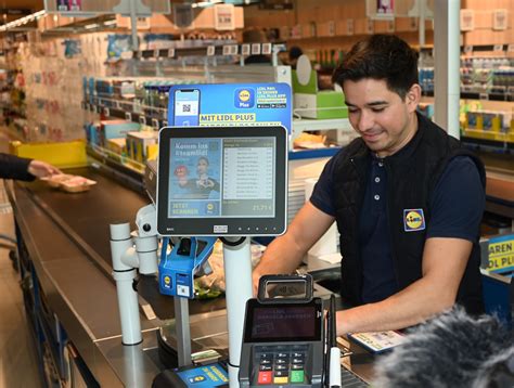 Lidl Neueröffnung in Wössingen Bürgermeister Özcan tauscht