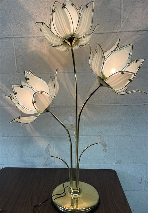 vintage lamp flower 2
