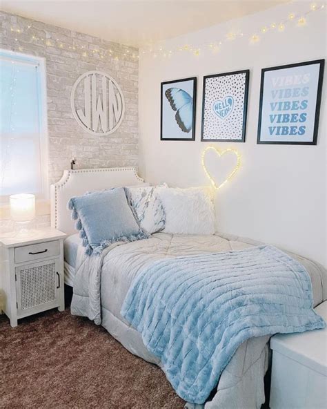 33 Insanely Cute Dorm Room Ideas You Need To Try Its Claudia G College Dorm Room Decor Blue