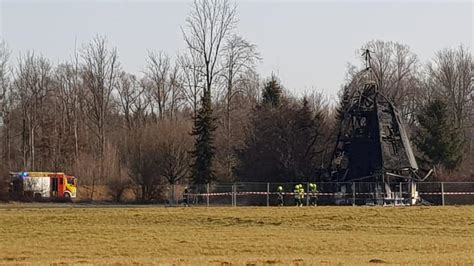 Rauchs Ule Weithin Sichtbar Vollbrand In Kolbermoor