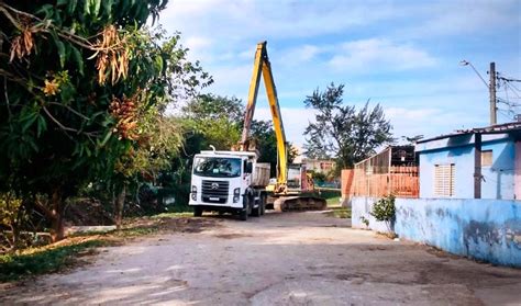 Saae Sorocaba Realiza Limpeza E Manuten O Preventivas No C Rrego Da