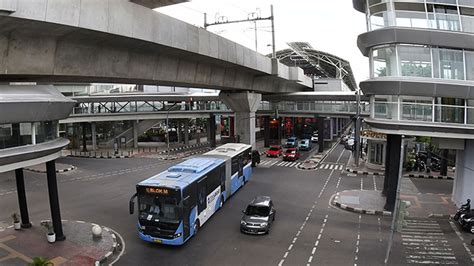 Perubahan Rute Jam Operasi Sejumlah Koridor TransJakarta Saat Malam