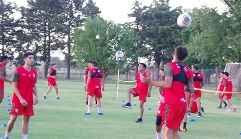 Sportivo Las Parejas Se Prepara Para Una Nueva Temporada Del Federal A