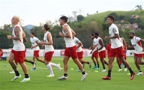 Tite define escalação do Flamengo nesta terça Coluna do Fla