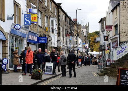 Market stalls at Skipton Market , Yorkshire , UK Stock Photo - Alamy