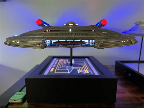 1/350 Star Trek Enterprise NX-01 - Ready for Inspection - SF ...