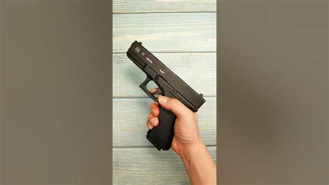 Toy Glock 17 Alloy Gel Blaster Pistol Youtube