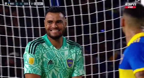 Así Fue El Penal Que Atajó Chiquito Romero En El Boca Vs Central Video Guantes De Arquero