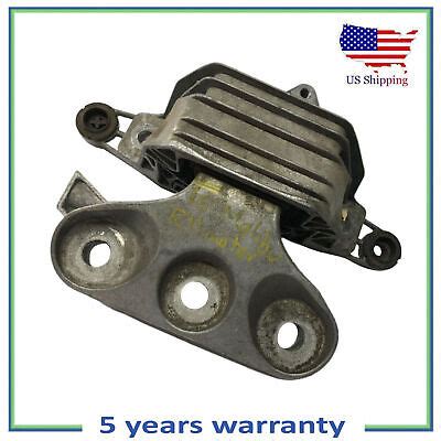 Right Hydraulic Engine Motor Mount For 2016 2017 2018 2022 Chevrolet