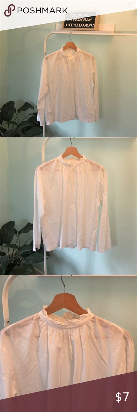 Uniqlo White Long Sleeve Shirt With Collar Womens Size Medium Uniqlo