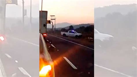 Captan robo de tráiler con camioneta que porta logotipos de Guardia