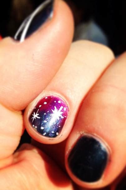 Male Nail Art Trend Male Nail Art Bloggers Celebrity News And Gossip