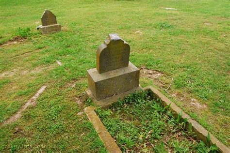 Zeigler Old Cemetery - Franklin County, Illinois