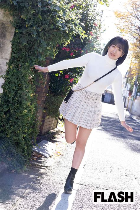 （画像・写真2 7）国民的アイドルグループの元メンバー・高橋きら 「胸のサイズには自信」アイドル人生の節目に大胆に！ Smart