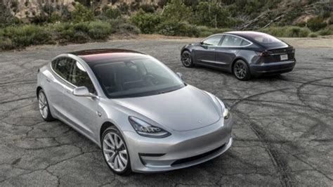 Yeni Tesla Model 3 ilk kez görüntülendi Artık daha yakışıklı Haberler