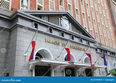 Government Building in Manila, Philippines Editorial Photography ...