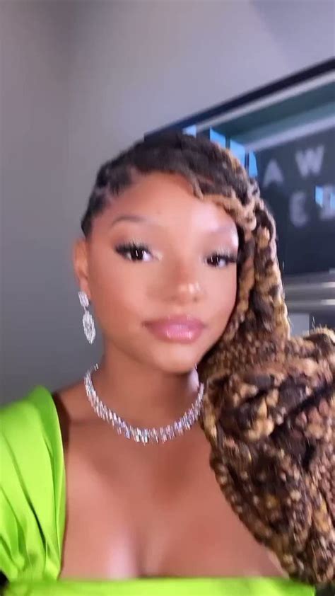 The Siren Source On Twitter Halle Bailey’s Most Recent Instagram Stories 💚💎