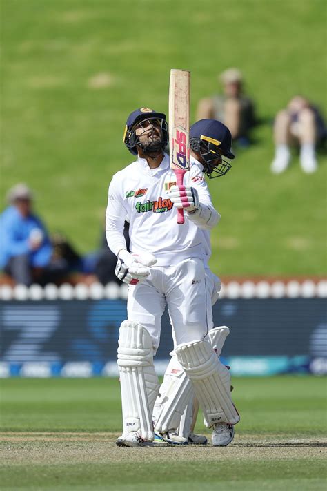 Dinesh Chandimal And Dhananjaya De Silva Put Up A 126 Run Stand