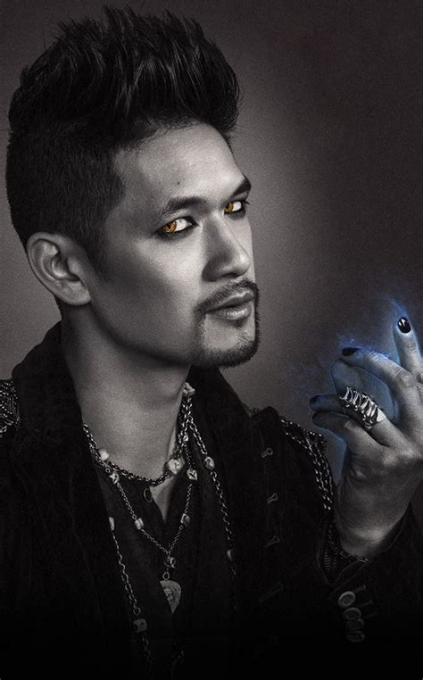 Shadowhunters S2 Harry Shum Jr As Magnus Bane Shadowhunters