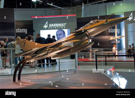 Paris Fra Nce Public Events Businessmen At Paris Air Show Looking At Dassault Corporation