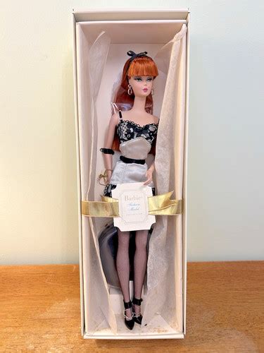 Lingerie 6 RedHead Silkstone BARBIE Doll 2002 LIMITED EDITION MATTEL