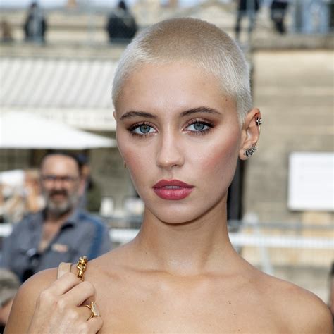 Taglio Rasato Estate 2022 Il Buzz Cut Secondo Hollywood Amica