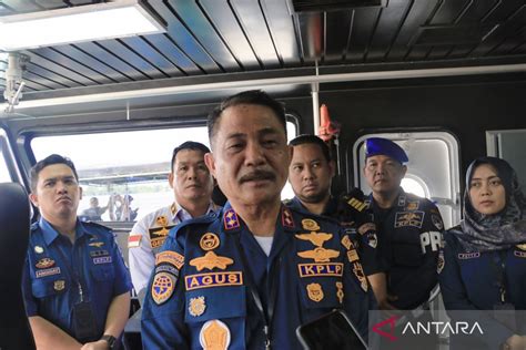 Kemenhub Serahkan Kapal Patroli Laut Knp Ke Ksop Banjarmasin