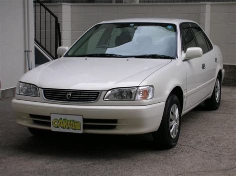 Toyota Corolla Xe Saloon Limited Pearl White Km